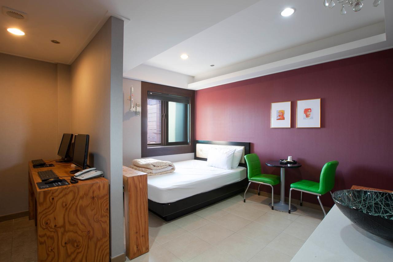 Star Hotel Puszan Kültér fotó
