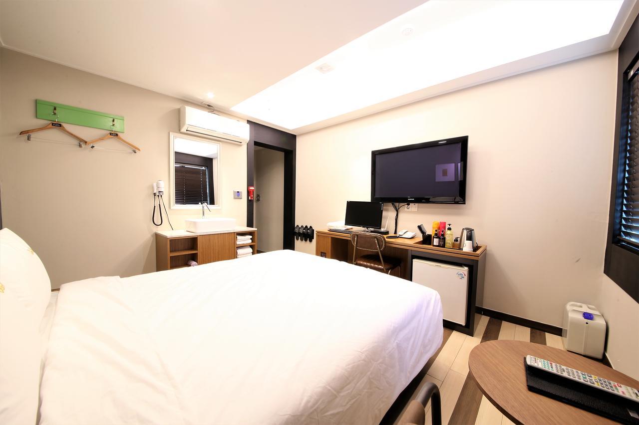 Star Hotel Puszan Kültér fotó