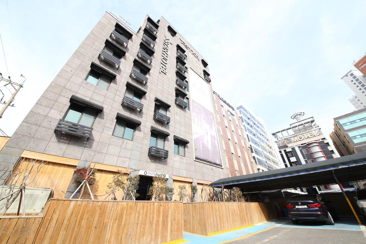 Star Hotel Puszan Kültér fotó