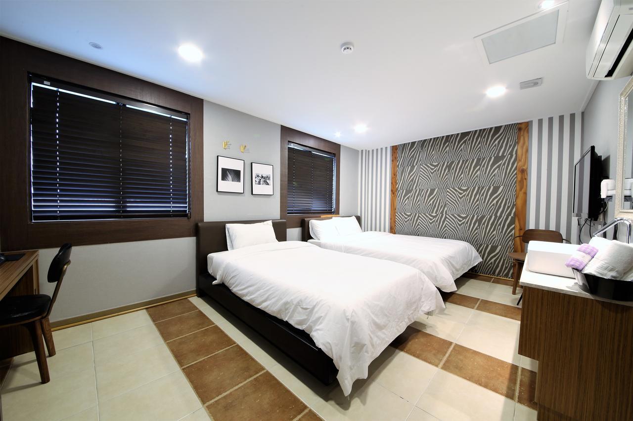 Star Hotel Puszan Kültér fotó