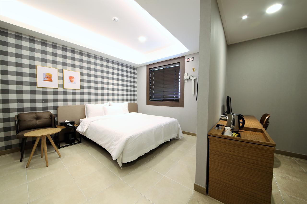 Star Hotel Puszan Kültér fotó