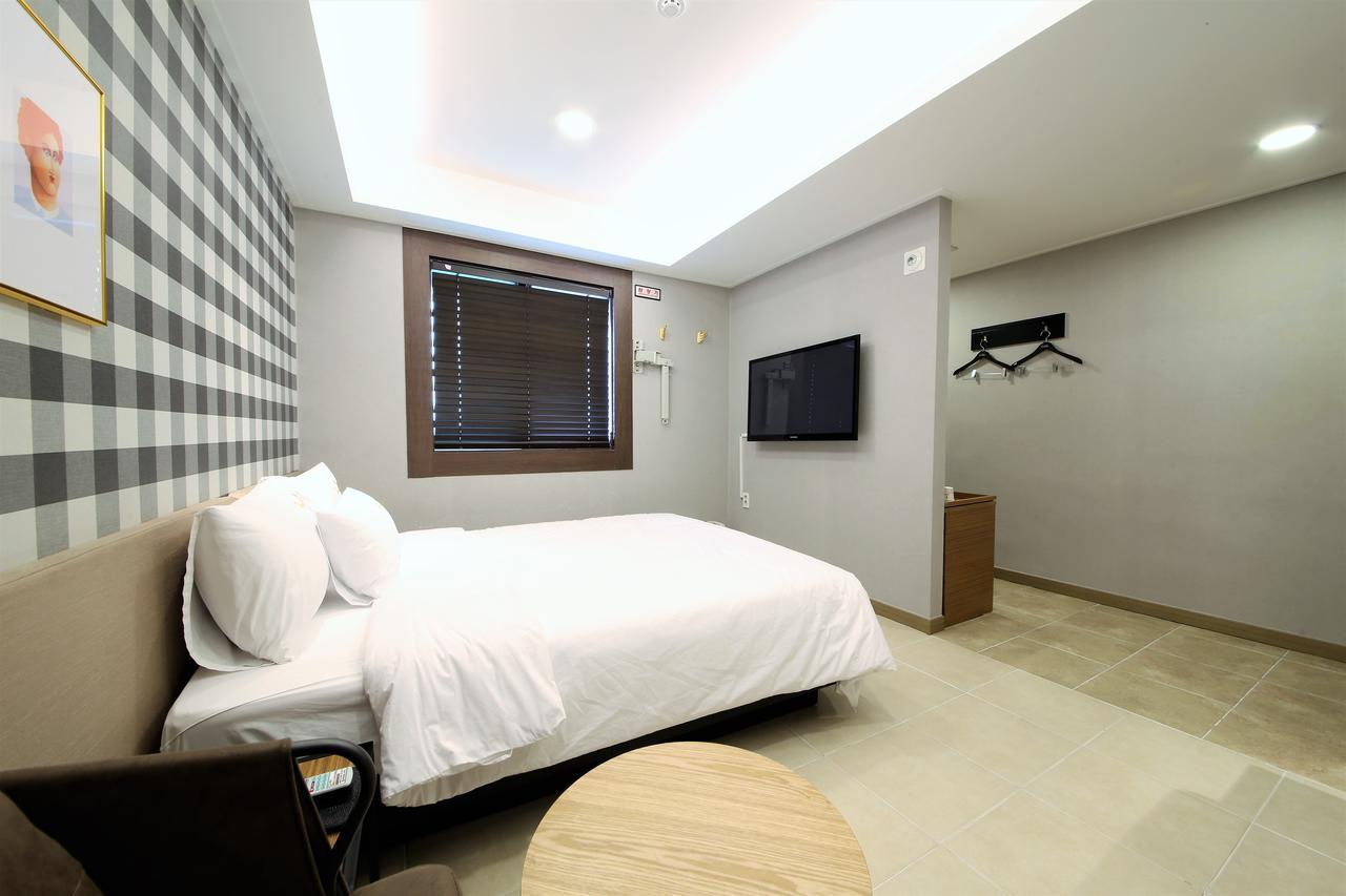 Star Hotel Puszan Kültér fotó