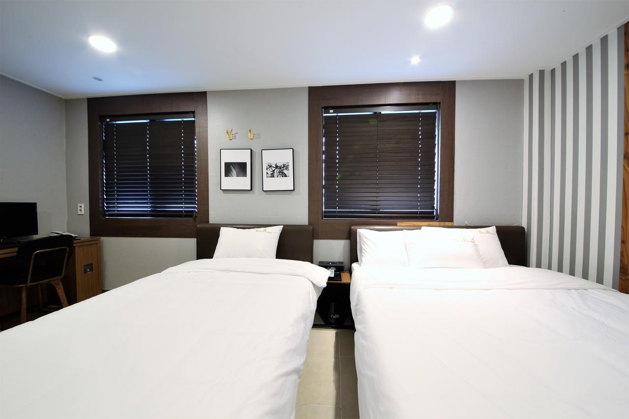 Star Hotel Puszan Kültér fotó